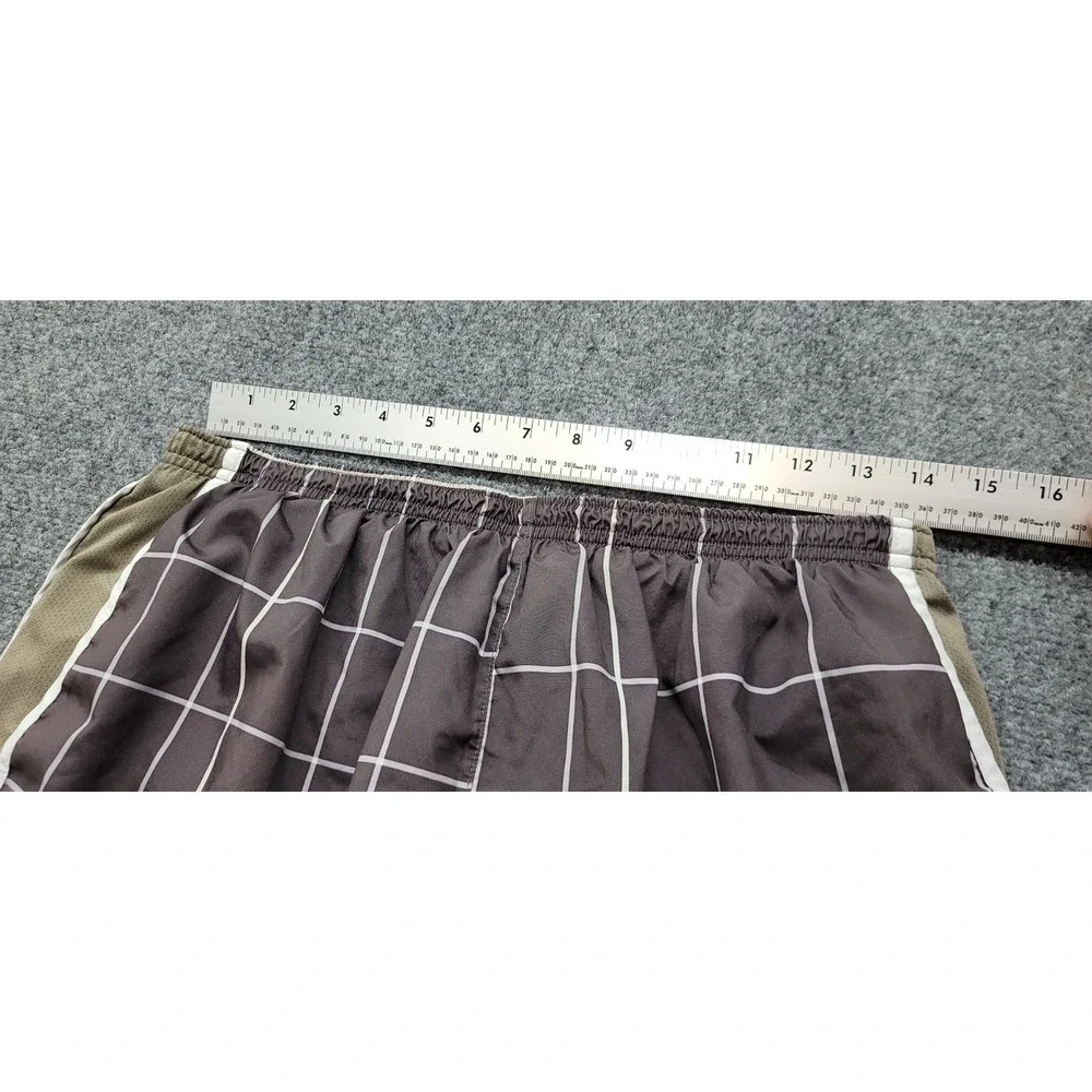 Nike Dri-Fit Shorts Women's Medium Brown Tan Checkerboard, Built-In Brief GUC
